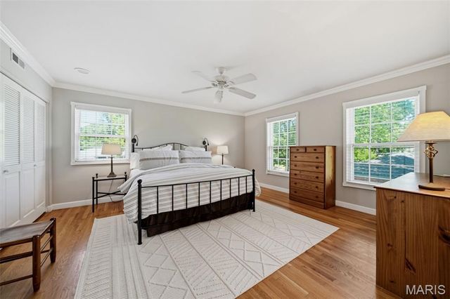 838 Winesap Lane, Kirkwood, MO 63122