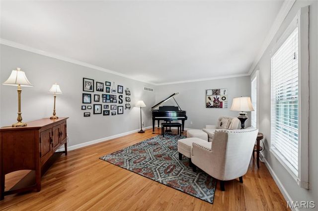 838 Winesap Lane, Kirkwood, MO 63122