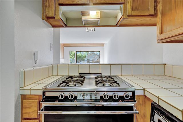 111 Solar Dr, Grass Valley, CA 95945