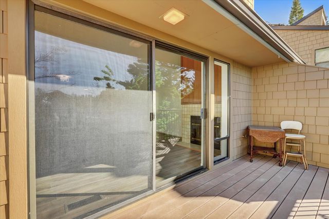 111 Solar Dr, Grass Valley, CA 95945