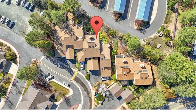 111 Solar Dr, Grass Valley, CA 95945