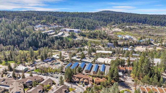 111 Solar Dr, Grass Valley, CA 95945