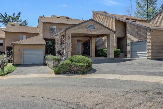 111 Solar Dr, Grass Valley, CA 95945