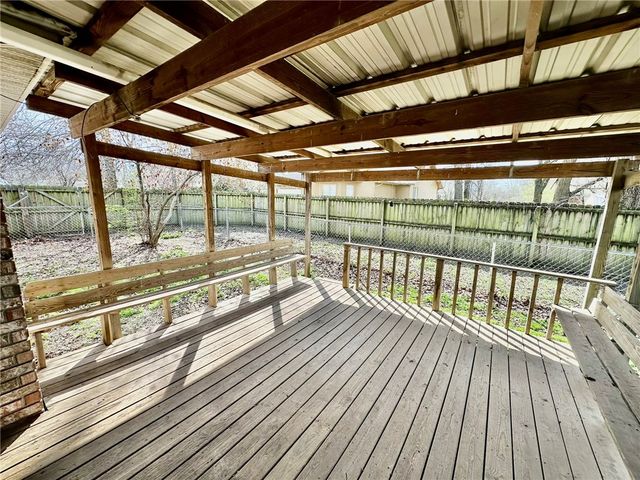 639 E Hwy 264 E., Springdale, AR 72764