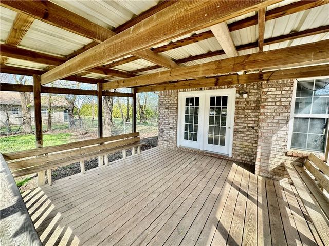 639 E Hwy 264 E., Springdale, AR 72764