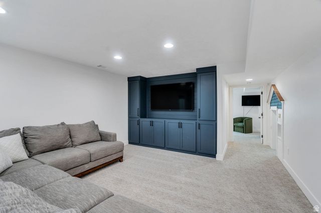 297 E 370 N, Vineyard, UT 84059