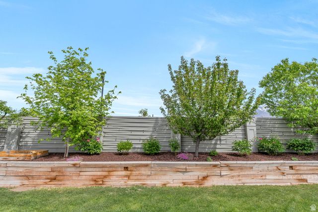 297 E 370 N, Vineyard, UT 84059