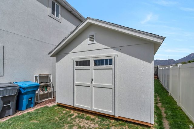 297 E 370 N, Vineyard, UT 84059