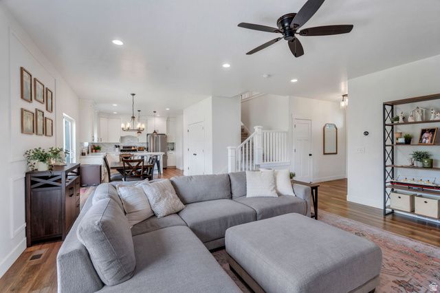 297 E 370 N, Vineyard, UT 84059