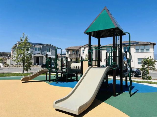 105 S Nevada Ave., Ventura, CA 93004
