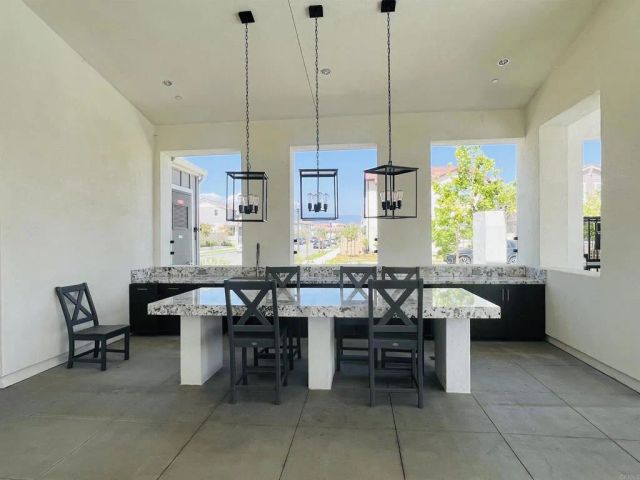 105 S Nevada Ave., Ventura, CA 93004