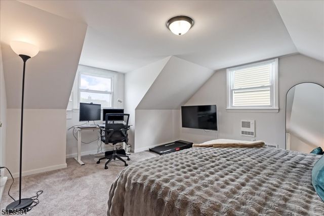 54 Phoenix Ave, Morristown Town, NJ 07960