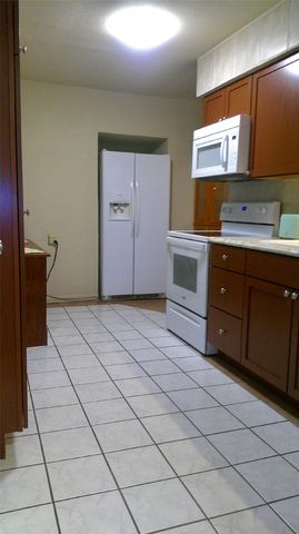 6204 SW 5th Street, Des Moines, IA 50315