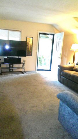 6204 SW 5th Street, Des Moines, IA 50315