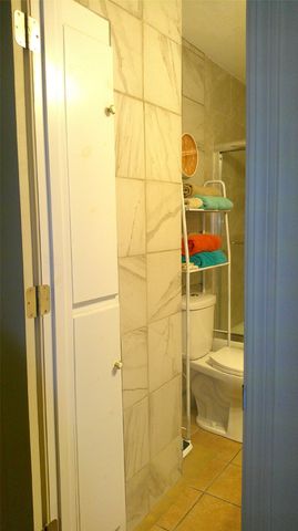 6204 SW 5th Street, Des Moines, IA 50315