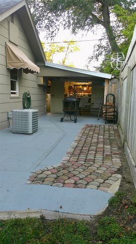 6204 SW 5th Street, Des Moines, IA 50315