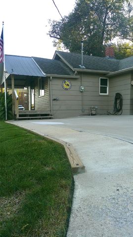 6204 SW 5th Street, Des Moines, IA 50315