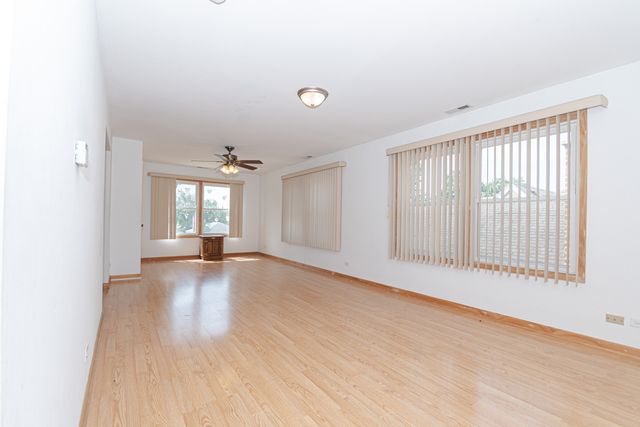 3648 W 69th Street, Chicago, IL 60629