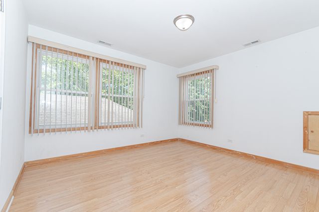 3648 W 69th Street, Chicago, IL 60629