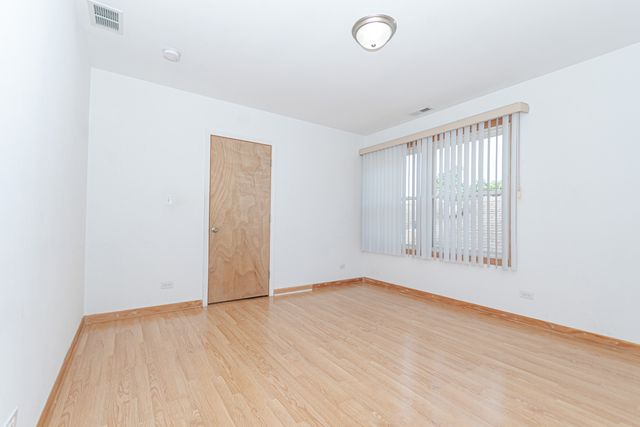3648 W 69th Street, Chicago, IL 60629