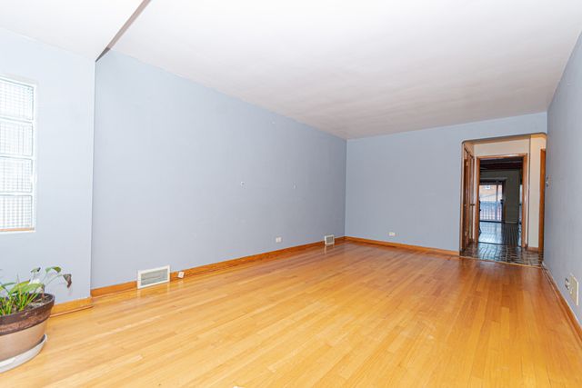 3648 W 69th Street, Chicago, IL 60629