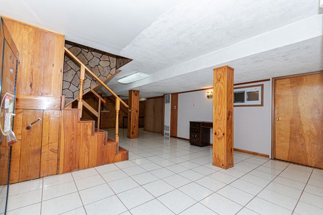 3648 W 69th Street, Chicago, IL 60629