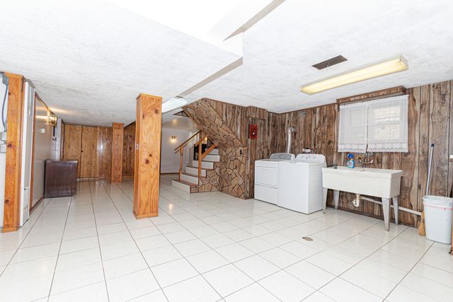 3648 W 69th Street, Chicago, IL 60629