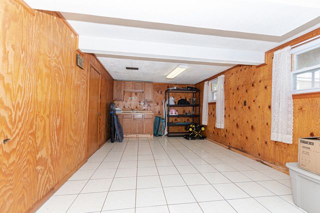 3648 W 69th Street, Chicago, IL 60629