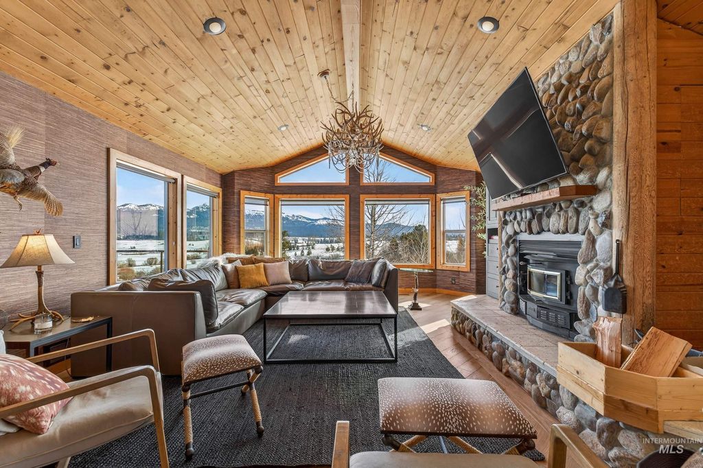 14100 Pioneer Road, McCall, ID 83638 photo 30