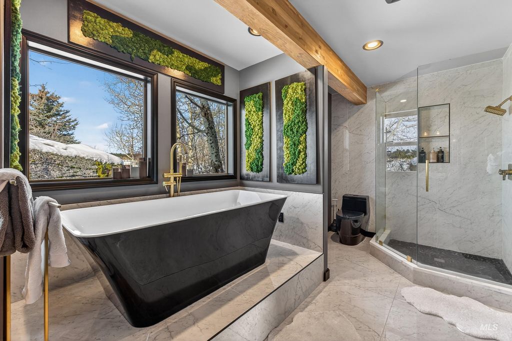 14100 Pioneer Road, McCall, ID 83638 photo 8