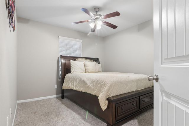 8003 Carillon Way, Rosharon, TX 77583