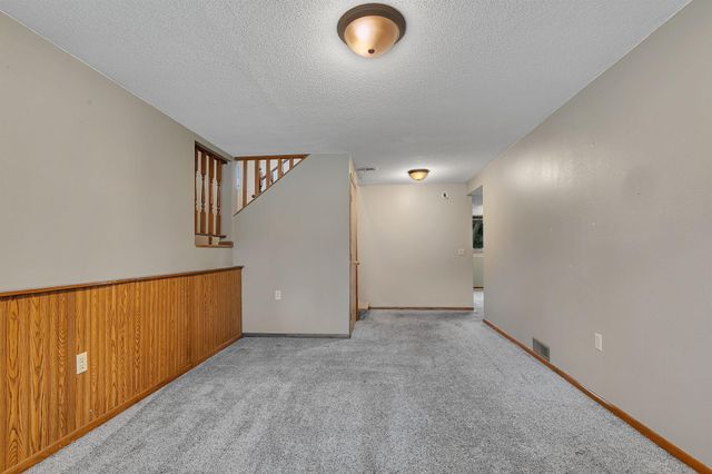 10730 10th Avenue NW, Rice, MN 56367