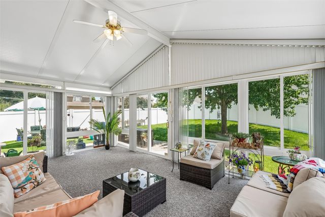 4015 124th Street, Urbandale, IA 50323