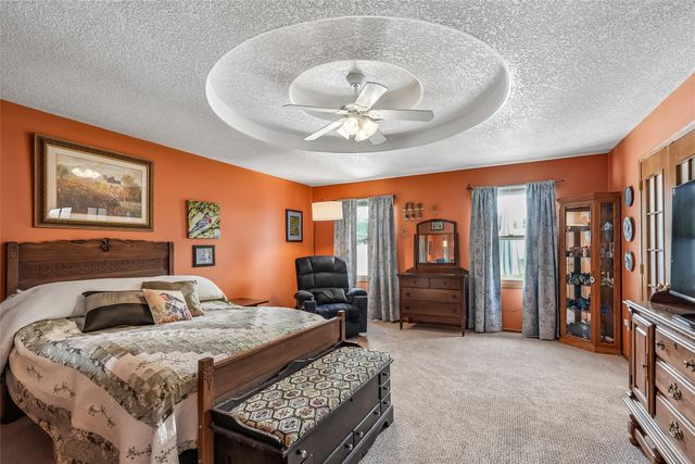 4015 124th Street, Urbandale, IA 50323