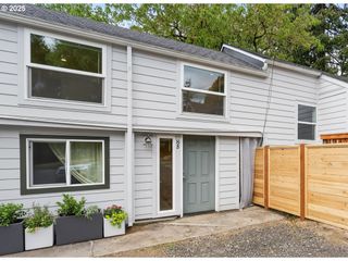 2311 Sw 6th Ave 8B, Camas, WA 98607