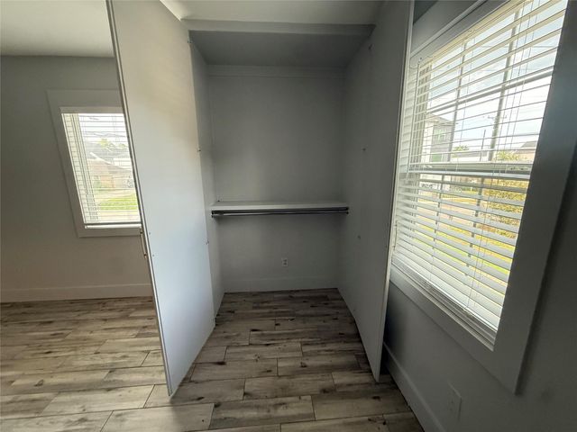 1105 Mansfield Street, Houston, TX 77091