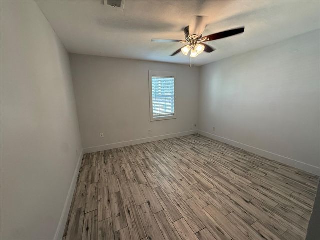 1105 Mansfield Street, Houston, TX 77091