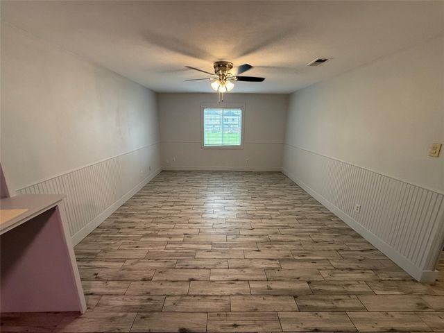 1105 Mansfield Street, Houston, TX 77091