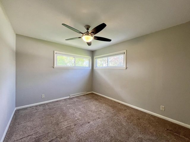 2525 Tilton LANE, Brookfield, WI 53045