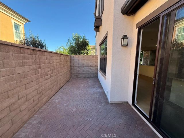 112 Crescent Moon, Irvine, CA 92602