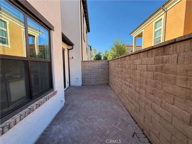 112 Crescent Moon, Irvine, CA 92602
