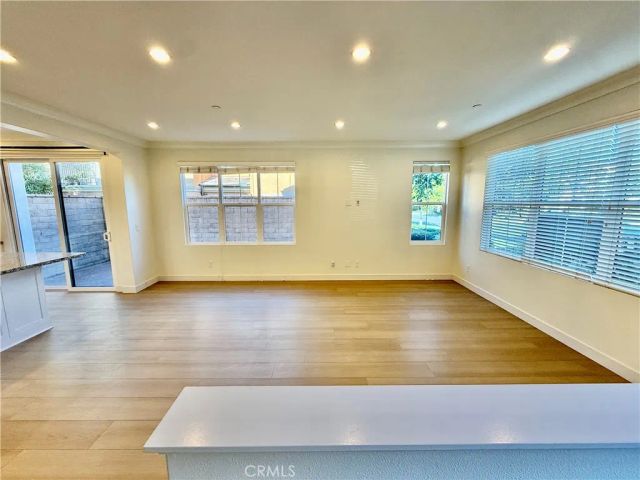 112 Crescent Moon, Irvine, CA 92602