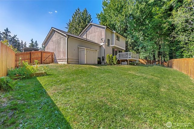 6702 Cortez Place NW, Bremerton, WA 98311
