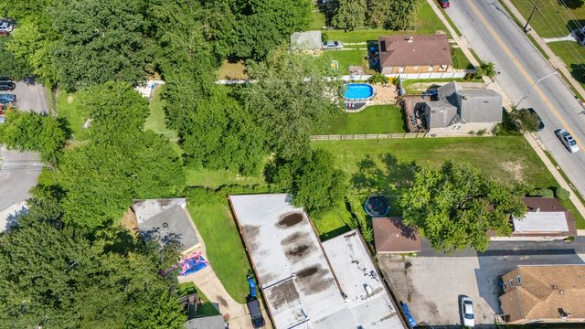 1950 Vermont Street, Blue Island, IL 60406