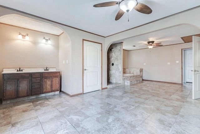 309 Still Forest Street, Liberty, TX 77575