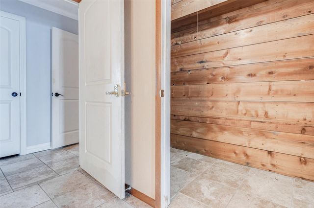 309 Still Forest Street, Liberty, TX 77575