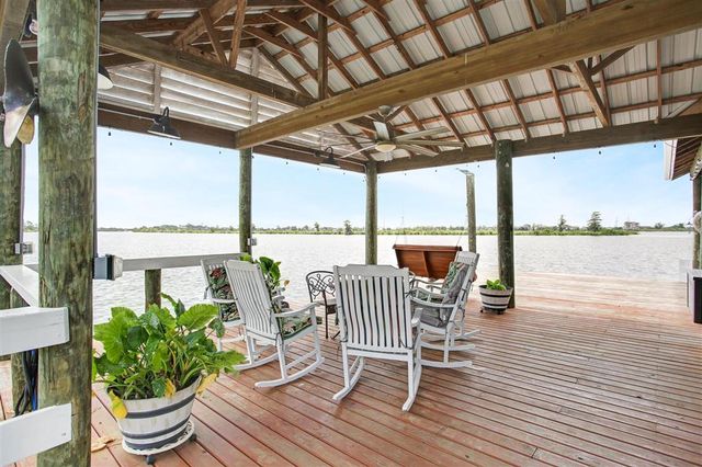 935 Bagdad Road, Westlake, LA 70669
