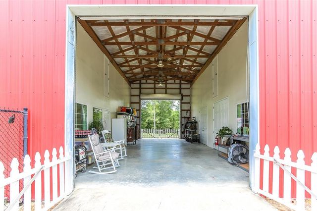 935 Bagdad Road, Westlake, LA 70669