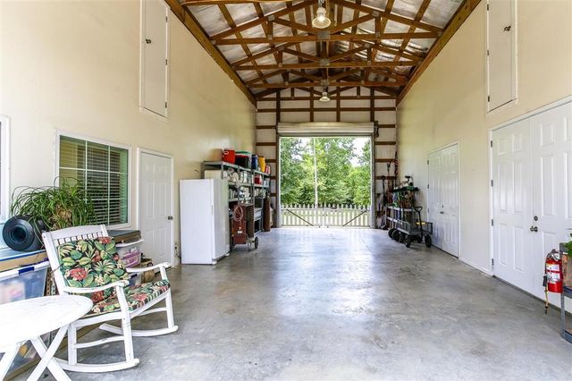 935 Bagdad Road, Westlake, LA 70669