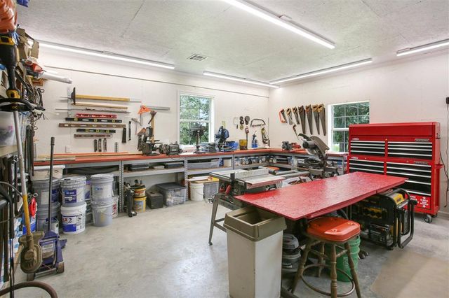 935 Bagdad Road, Westlake, LA 70669